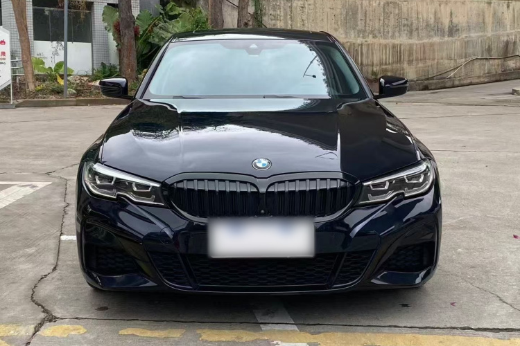 BMW 3 Series 2020 car image #3