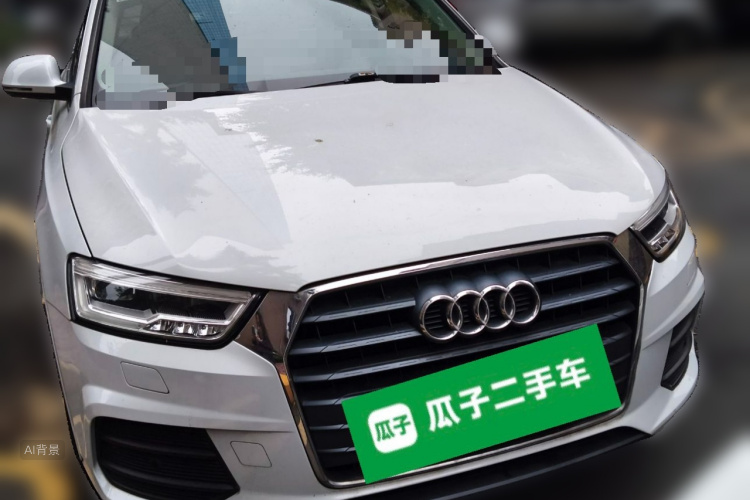Audi Q3 2018 car image #3