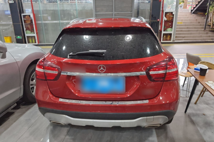 Mercedes-Benz GLA Class 2020 car image #3
