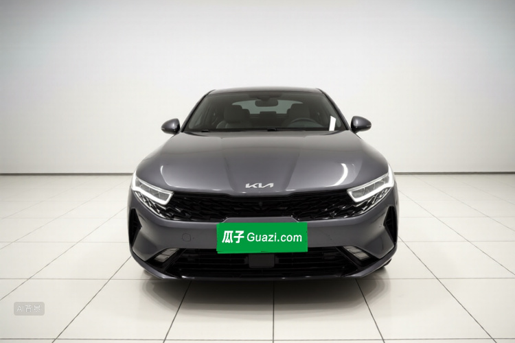 Kia K5 2021 car image #3