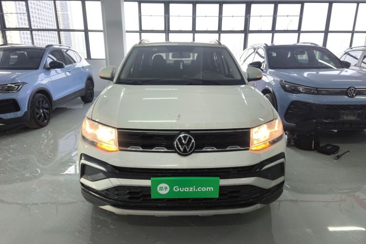 Toyota T-Cross 2023 car image #3