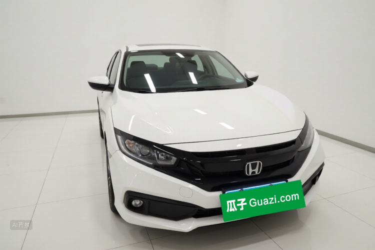 Honda Civic 2019 car image #3