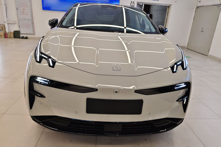 极氪 极氪X 2024 汽车图片 #3