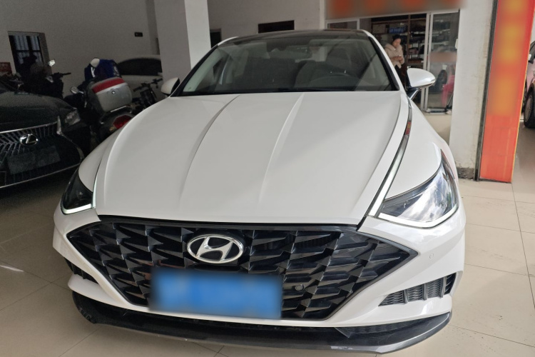 Hyundai Sonata 2020 immagine di auto #3