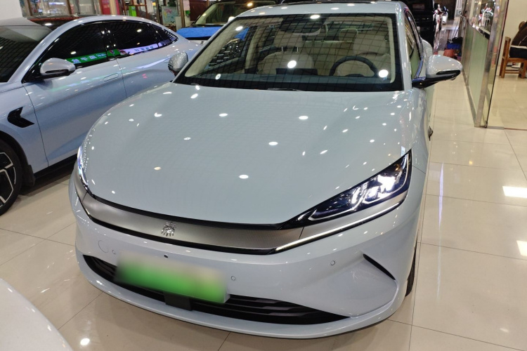 BYD Qin L 2025 car image #3