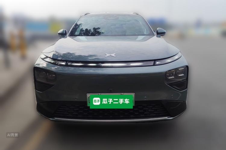 Xpeng G9 2023 car image #3