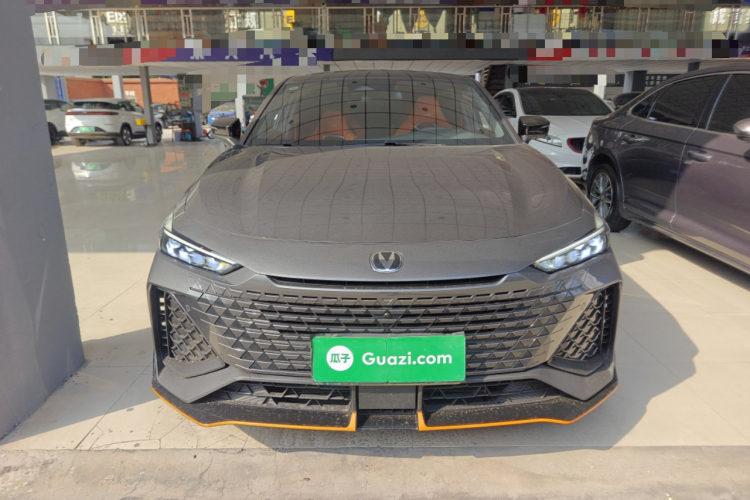 Changan UNI-V 2023 immagine di auto #3