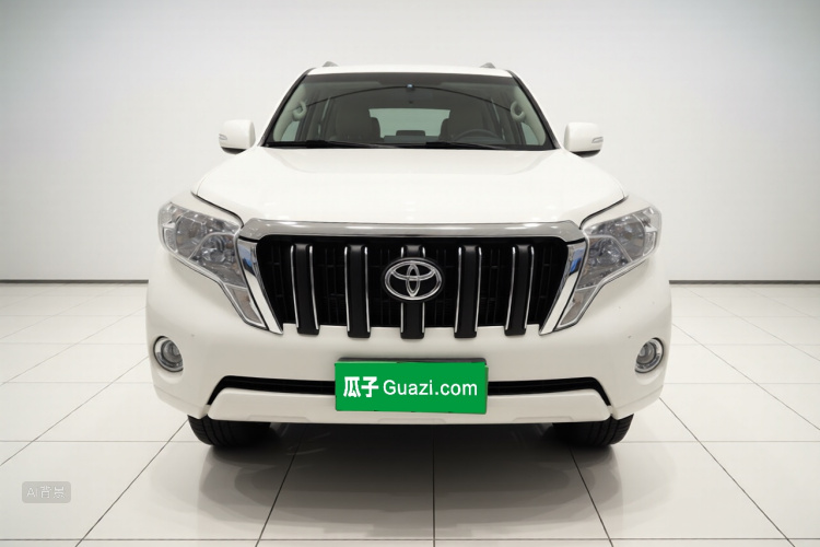 Toyota Land Cruiser Prado 2017 car image #3