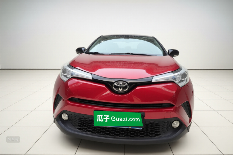 Toyota C-HR 2019 immagine di auto #3