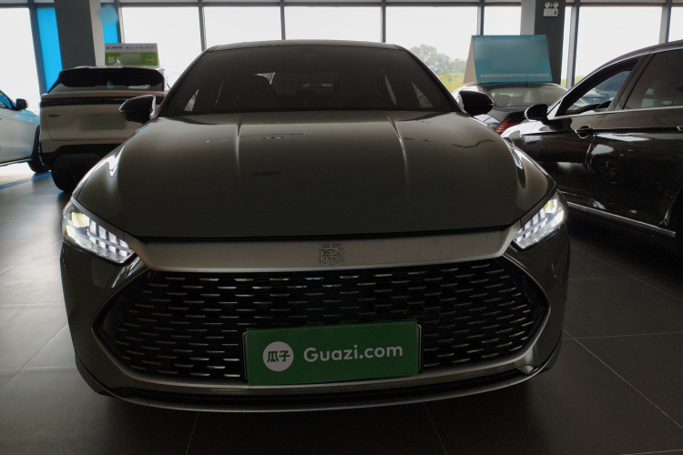 BYD Qin Plus 2023 imagem de carro #3