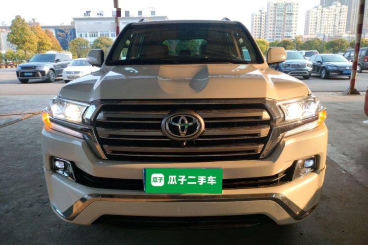 Toyota 2019 #3 Toyota 2019 car image #3