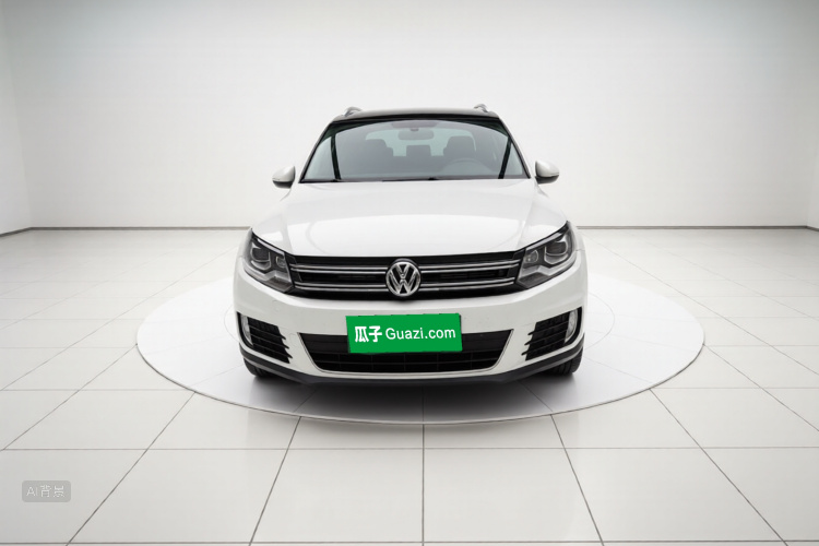Volkswagen Tiguan 2014 car image #3