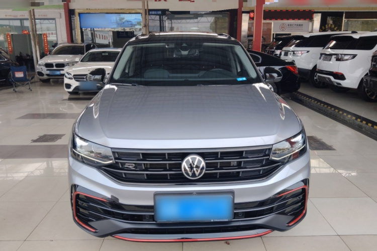 Volkswagen Tiguan X 2023 car image #3