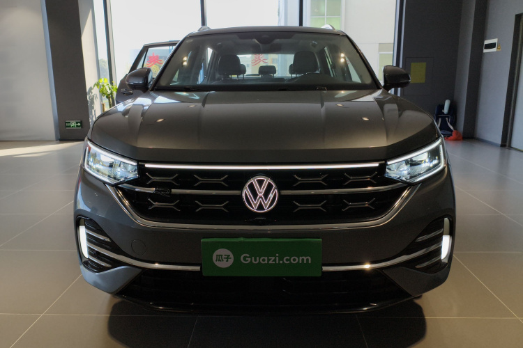 Volkswagen Tayron 2023 car image #3