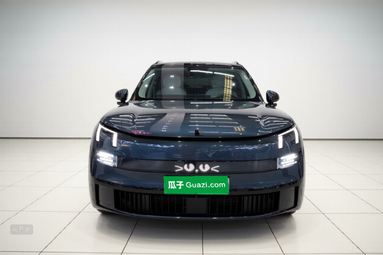 Lynk & Co 900 2025 #3 Lynk & Co 900 2025 car image #3