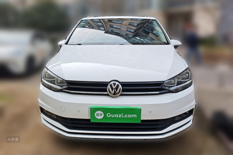 Volkswagen Touran 2018 immagine di auto #3