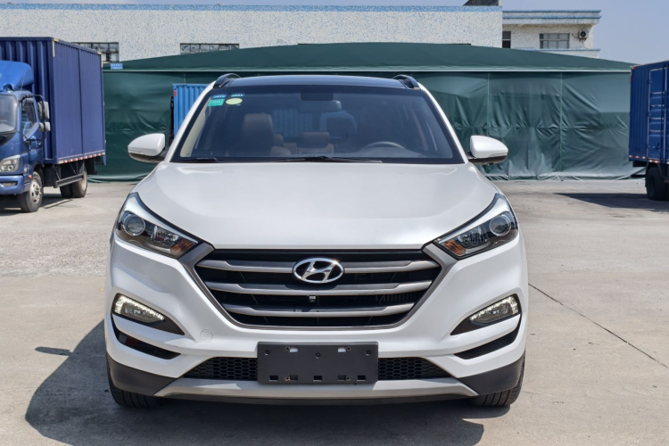 Hyundai Tucson 2017 صورة سيارة #3