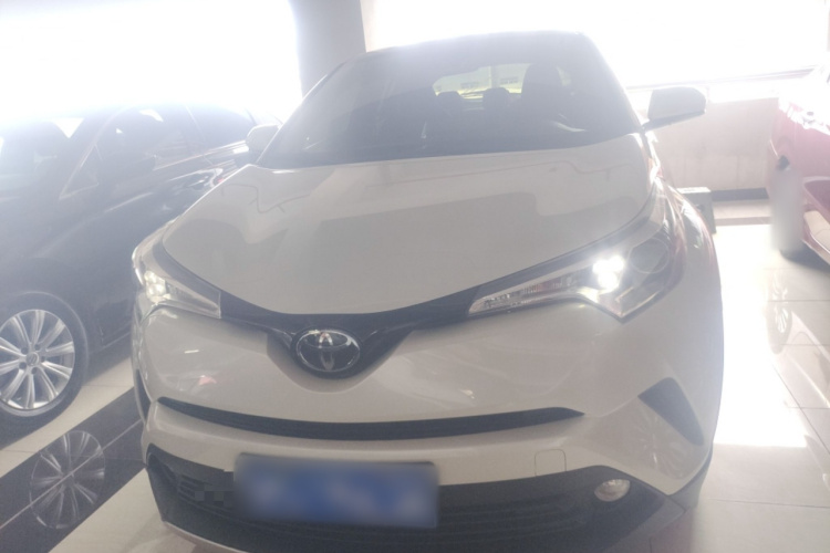 Toyota Izoa 2020 car image #3