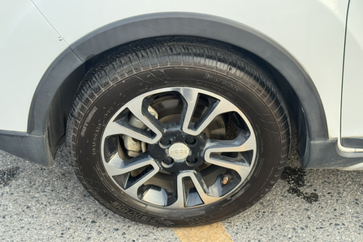 Vision X3 2018 car image #3