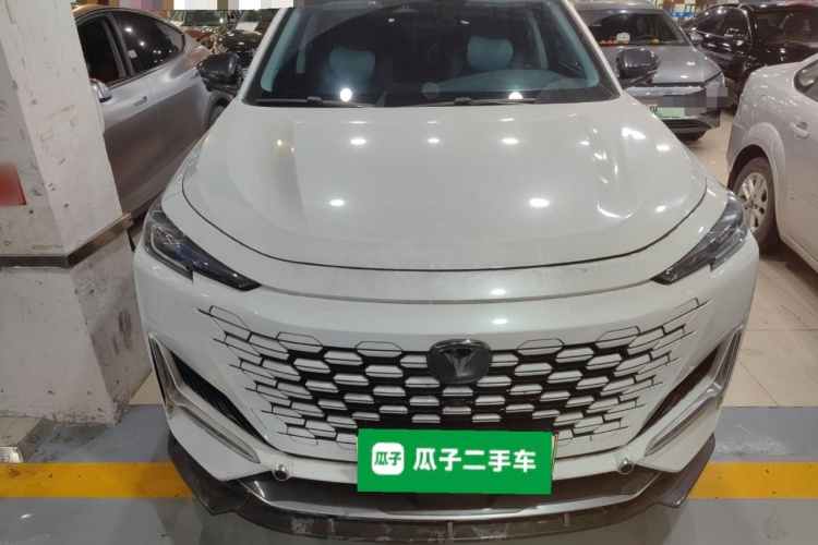 Changan UNI-K iDD 2022 car image #3