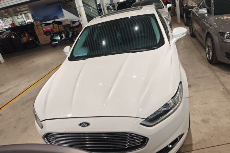 Ford Mondeo 2016 immagine di auto #3