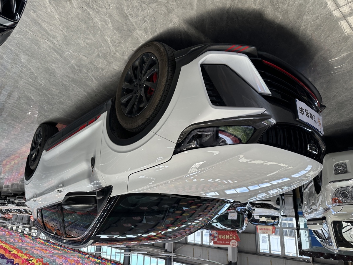 GEELY Coolray 2023 car image #3