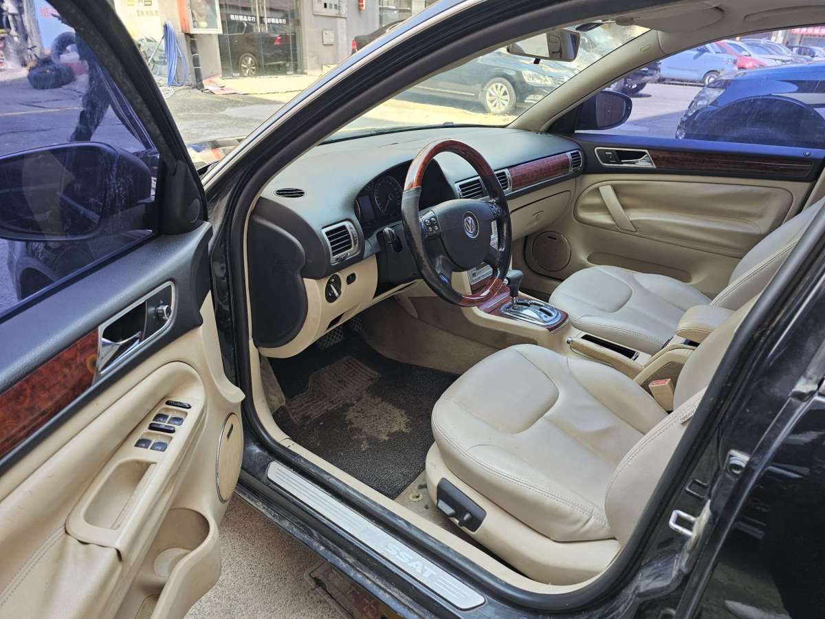 Volkswagen Passat Lingyu 2009 #3 Volkswagen Passat Lingyu 2009 car image #3