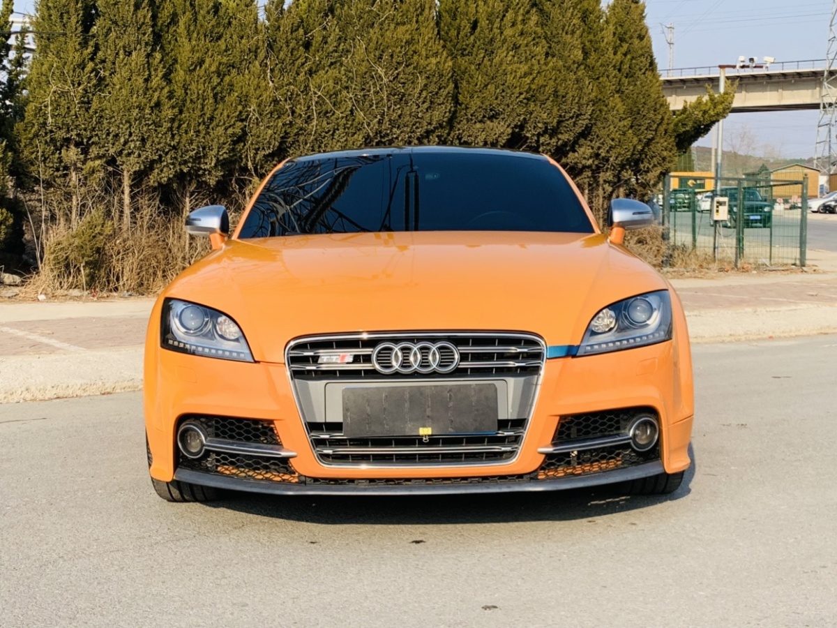 Audi TTS 2011 #3 Audi TTS 2011 car image #3