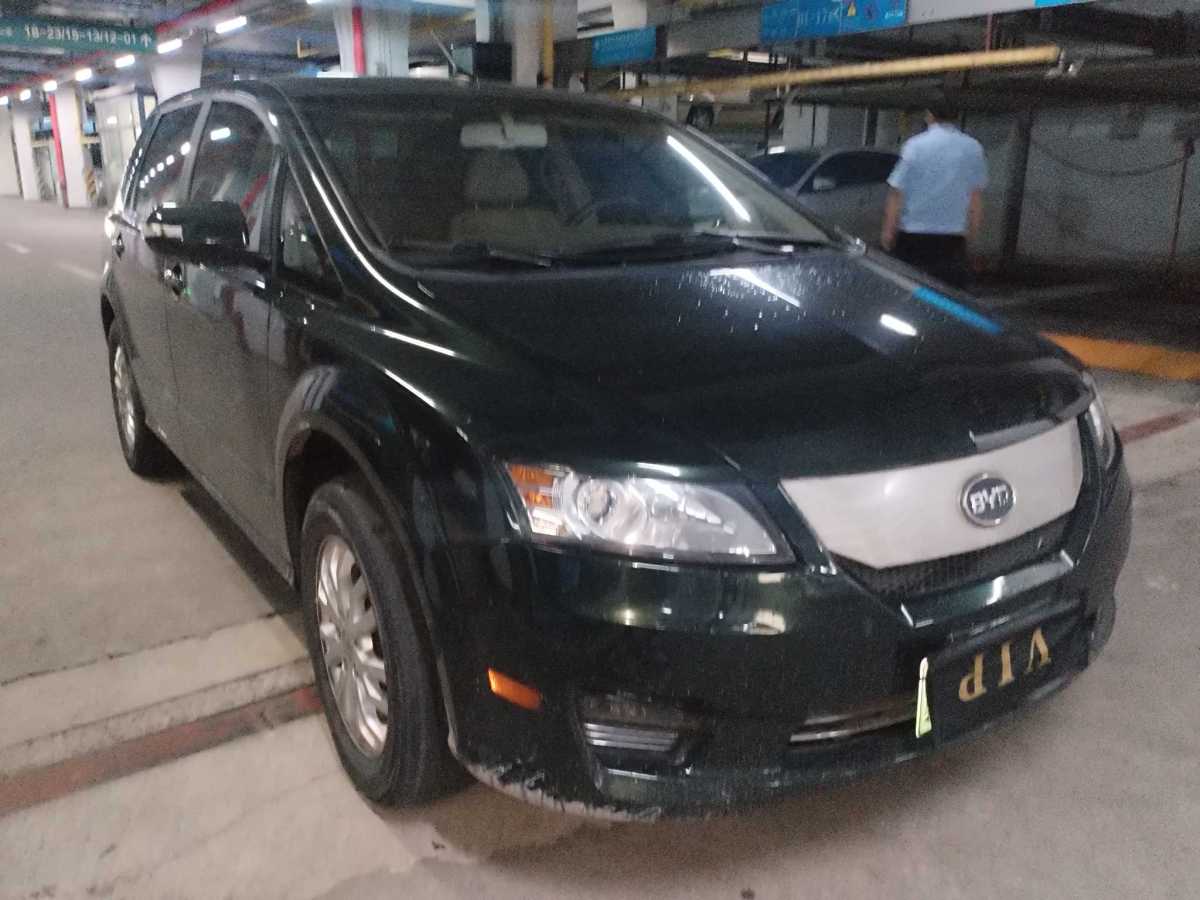 BYD e6 2015 #3 BYD e6 2015 car image #3