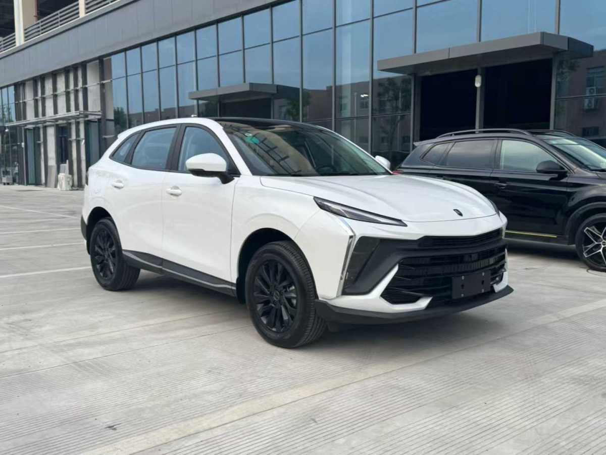 Forthing Yacht 2024 car image #3