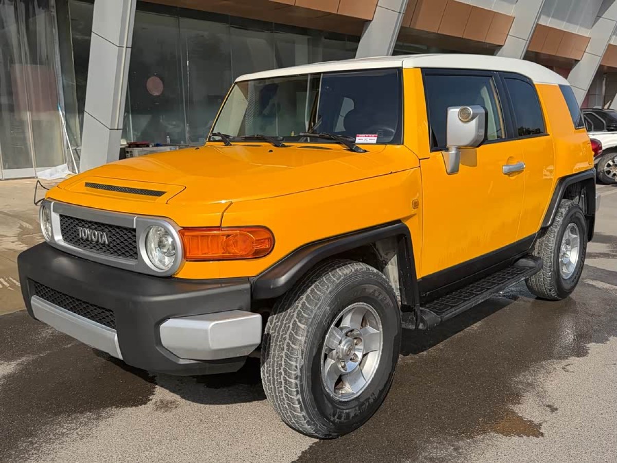 Toyota FJ Cruiser 2009 car image #3