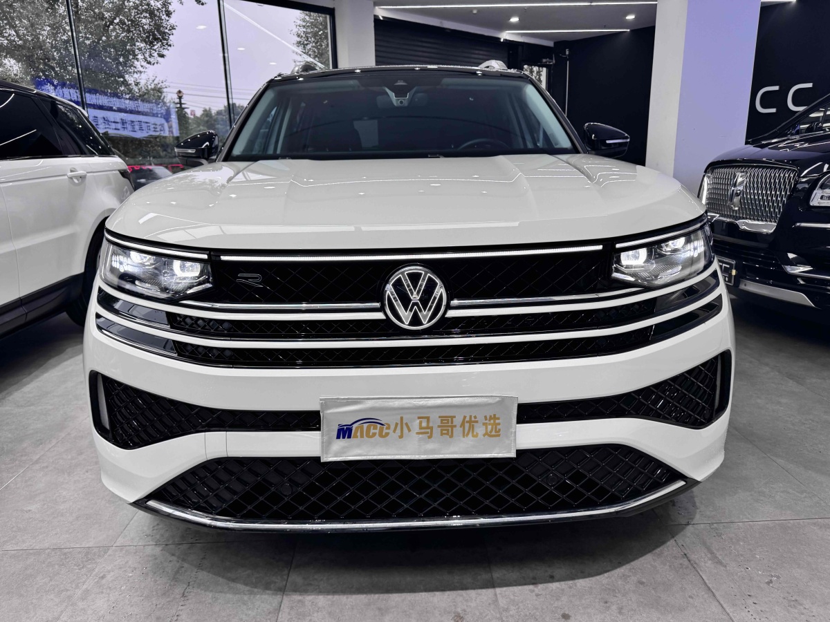 Volkswagen Tavendor 2023 car image #3