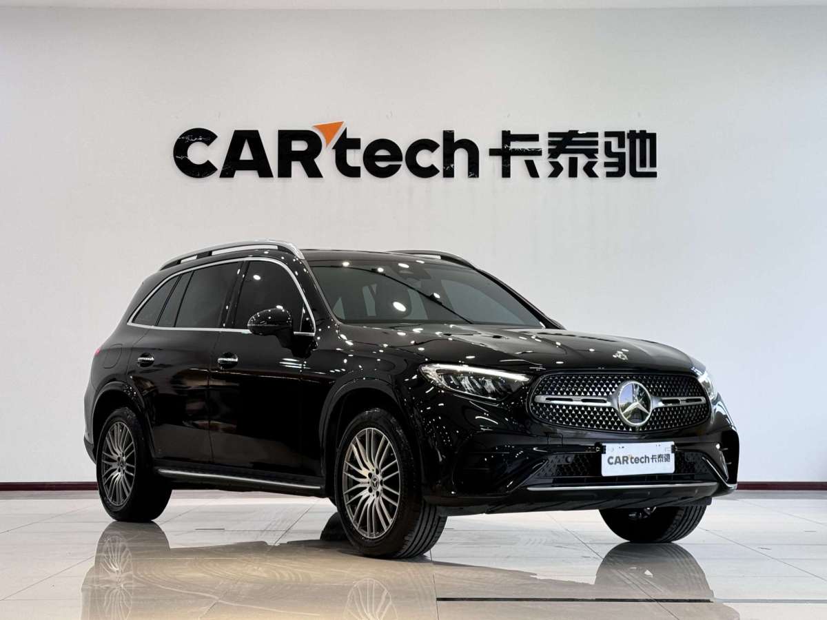 Mercedes-Benz GLC Class 2023 immagine di auto #3