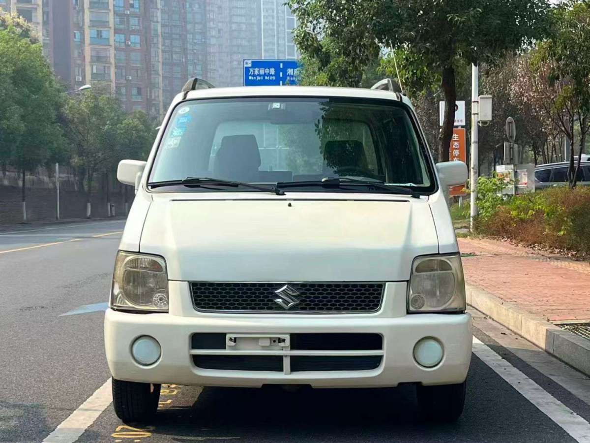 Suzuki Wagon R 2015 изображение автомобиля #3