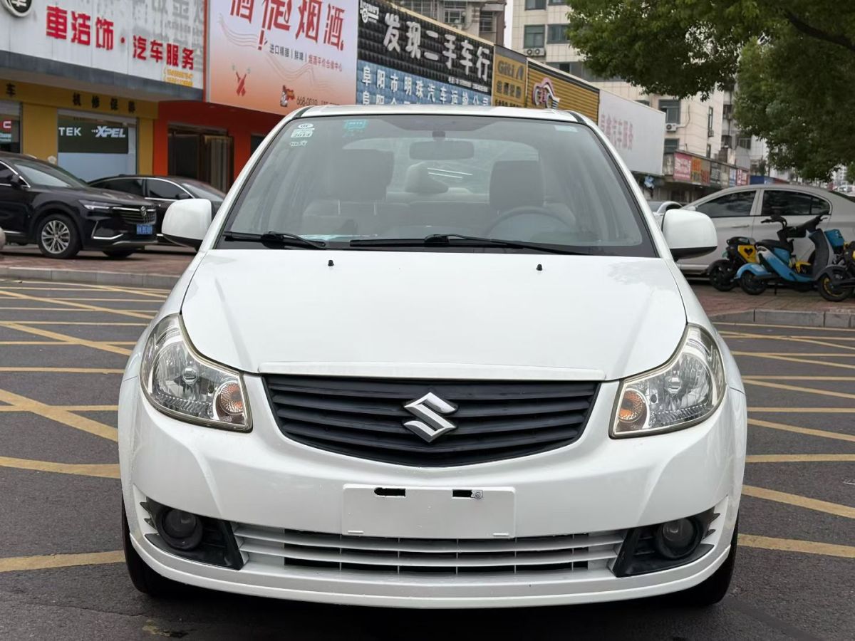 Suzuki SX4 Sedan 2012 imagem de carro #3