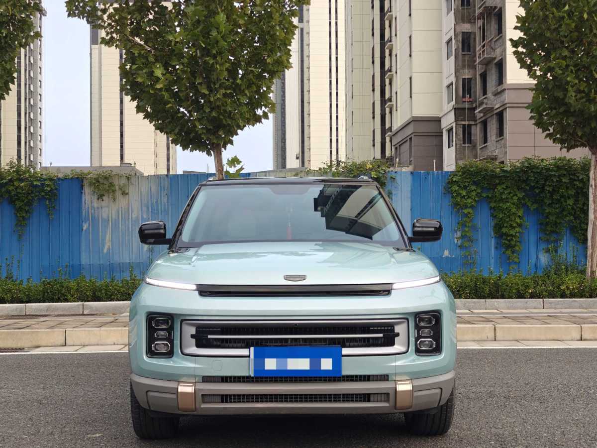 GEELY ICON 2024 car image #3