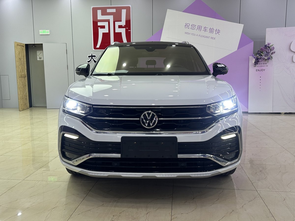 Volkswagen Tayron X 2021 immagine di auto #3