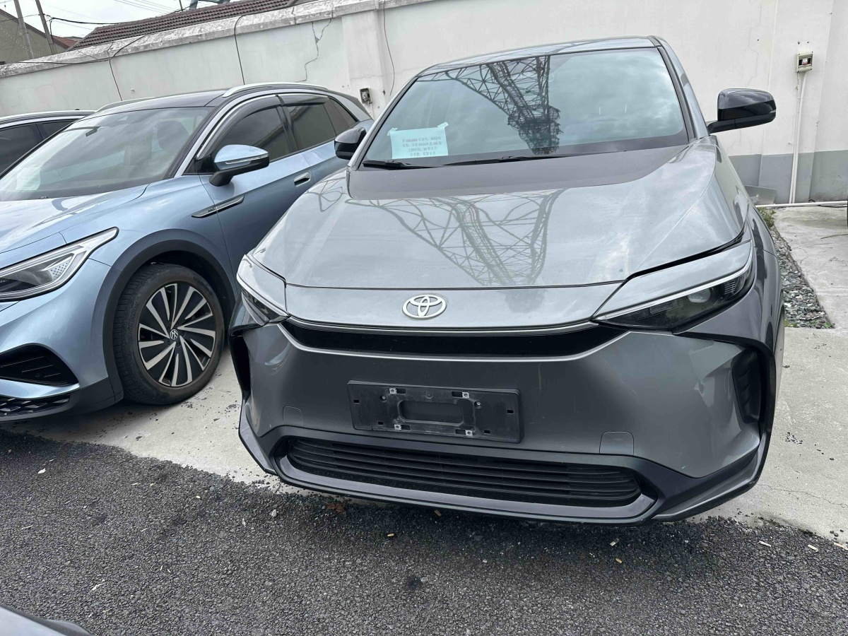 Toyota Bozhi 4X 2024 #3 Toyota Bozhi 4X 2024 car image #3