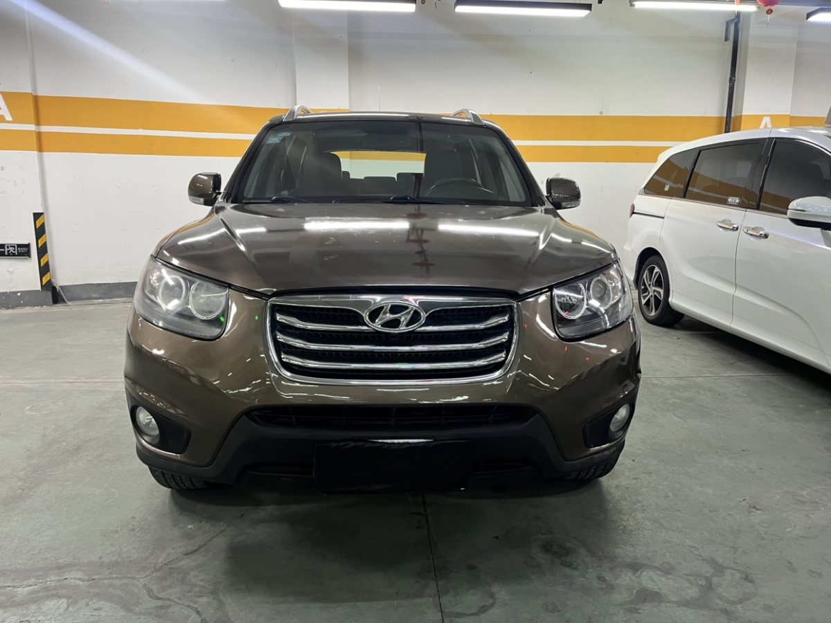 Hyundai Santa Fe Classic 2010 #3 Hyundai Santa Fe Classic 2010 car image #3