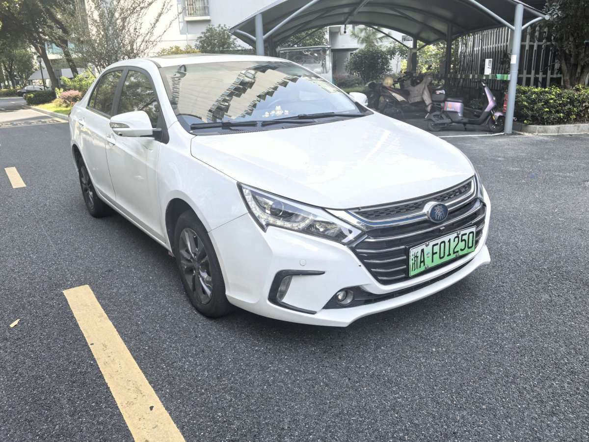 BYD Qin New Energy 2017 #3 BYD Qin New Energy 2017 car image #3