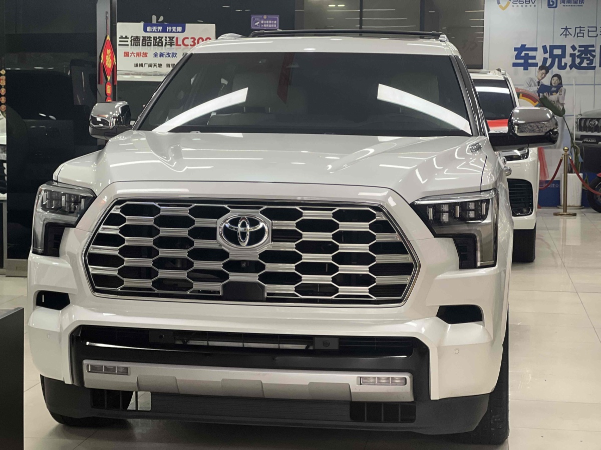 Toyota Sequoia 2023 #3 Toyota Sequoia 2023 imagen de coche #3