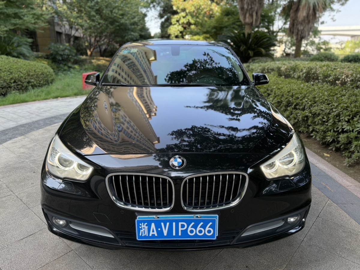 BMW 5 Series GT 2016 immagine di auto #3