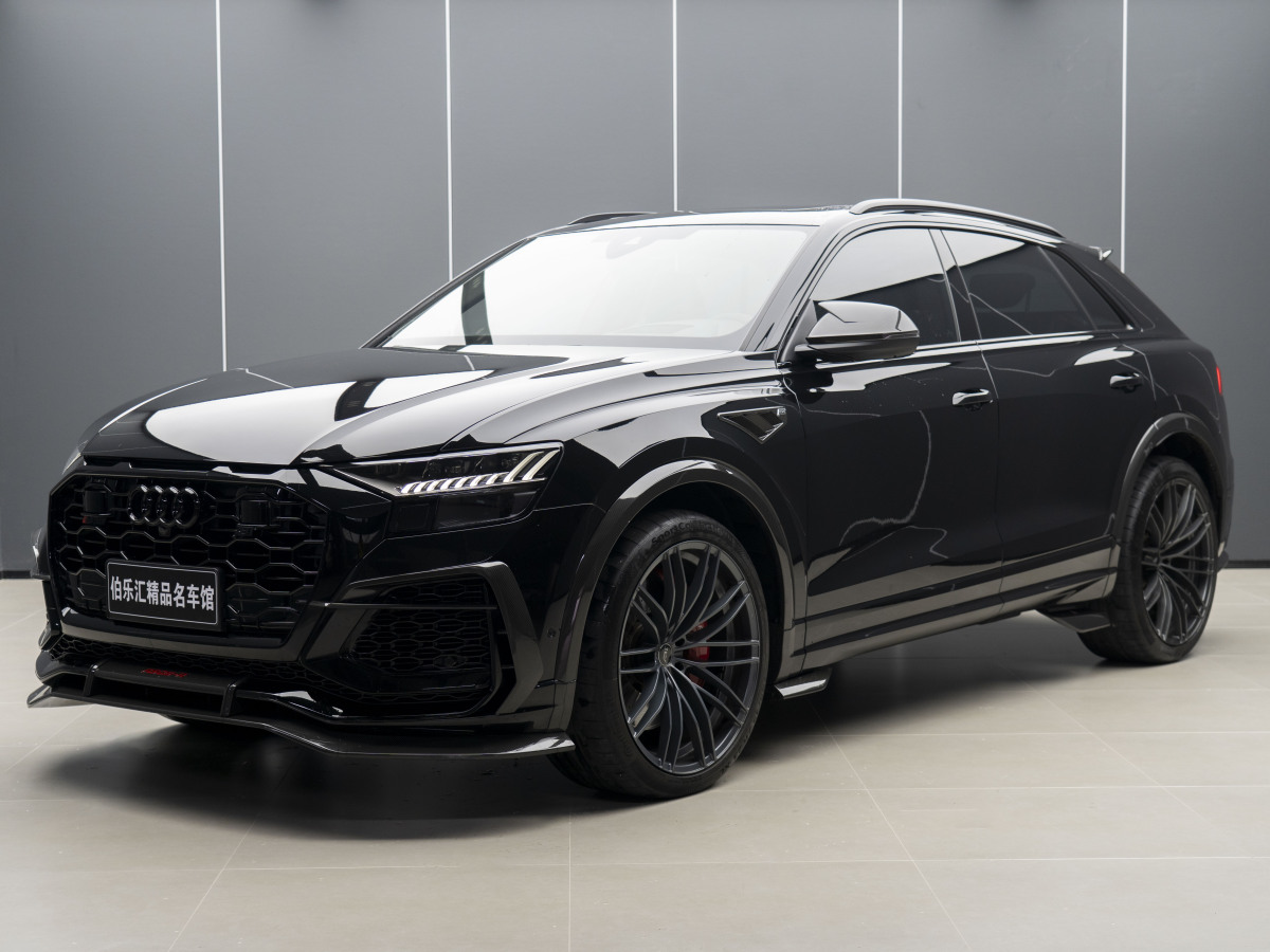 Audi RS Q8 2022 car image #3