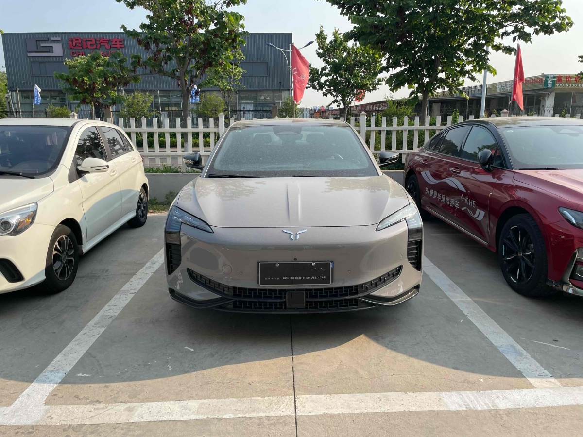 HongQi EH7 2024 #3 HongQi EH7 2024 car image #3