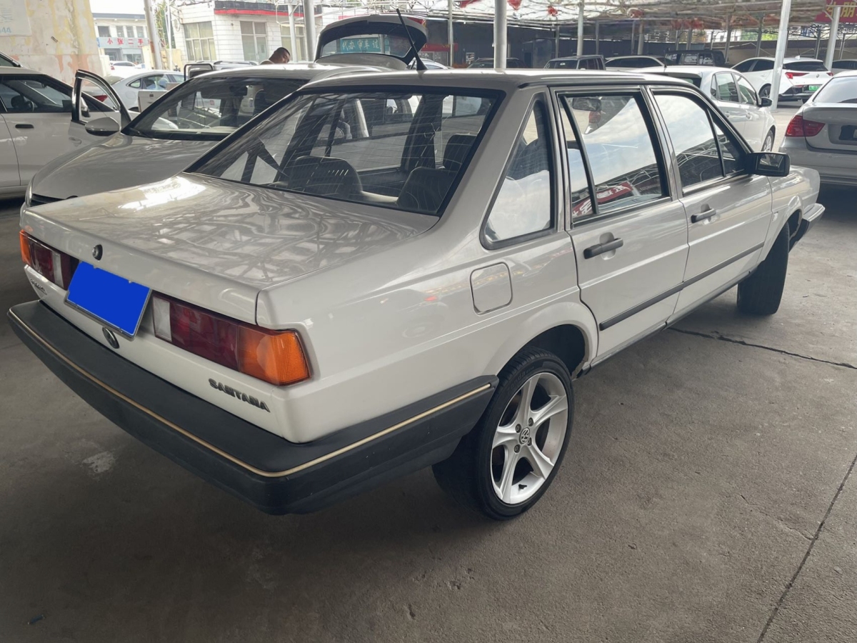 Volkswagen Santana Classic 2010 #3 Volkswagen Santana Classic 2010 صورة سيارة #3