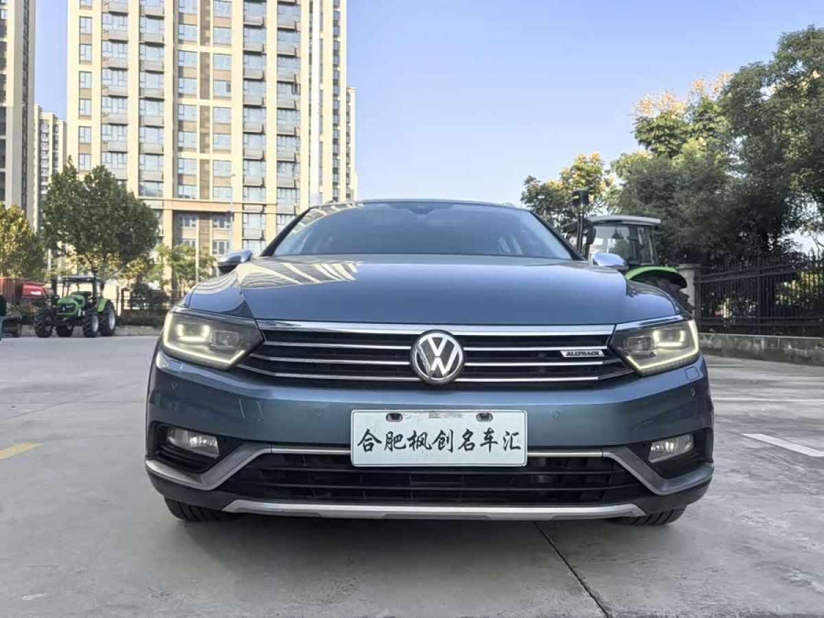 Volkswagen Passat Variant 2017 immagine di auto #3