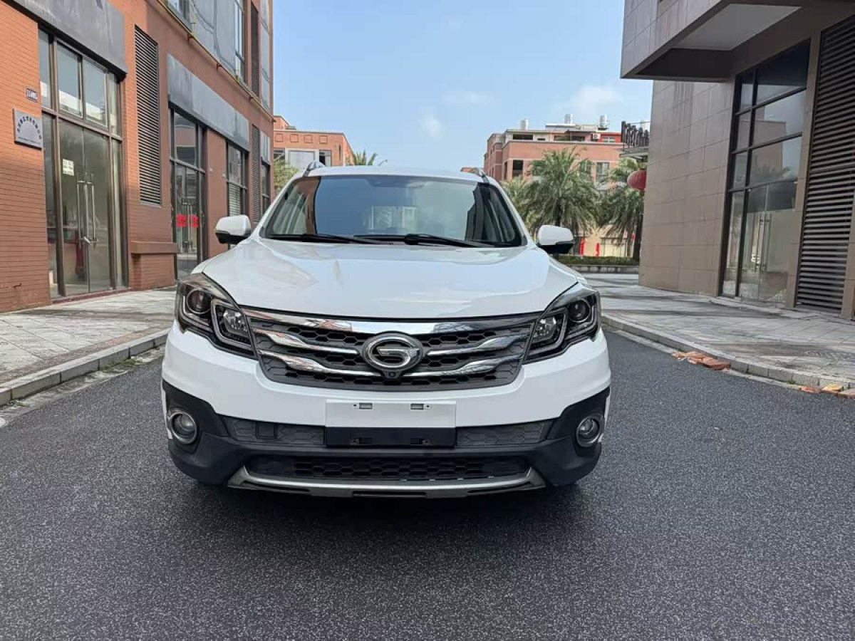 GAC Trumpchi GS5 Super 2015 #3 GAC Trumpchi GS5 Super 2015 car image #3