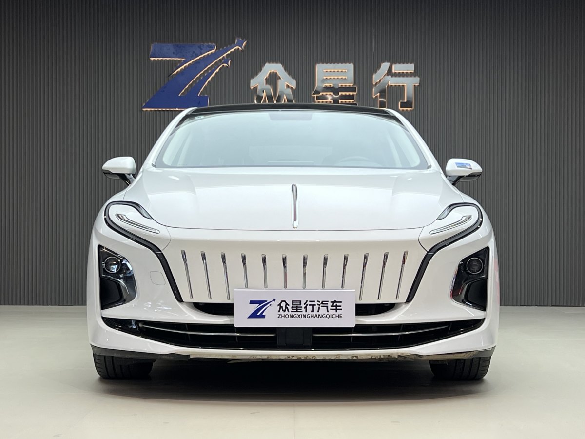 HongQi E-QM5 2024 #3 HongQi E-QM5 2024 car image #3