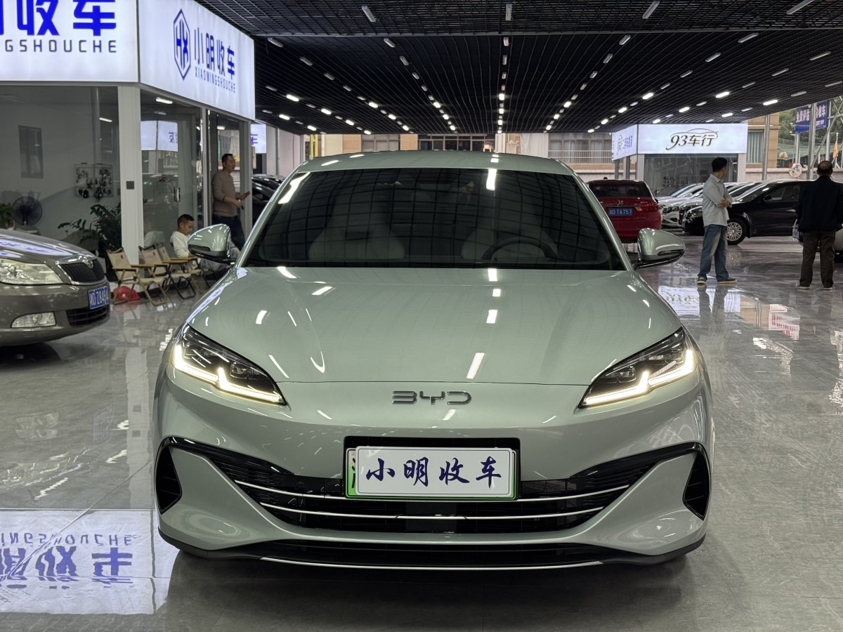 BYD Seal 06 DM-i 2025 immagine di auto #3