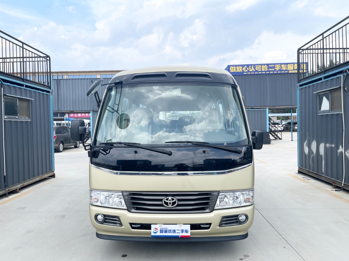 Toyota Coaster 2018 #3 Toyota Coaster 2018 imagen de coche #3